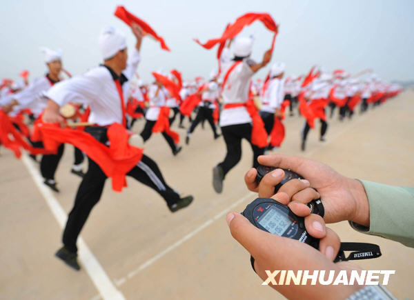 國慶群眾游行安塞腰鼓方陣在京參加合練[組圖]