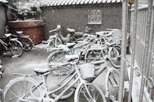 北京受降雪影響部分航班延誤 已啟動應急預案