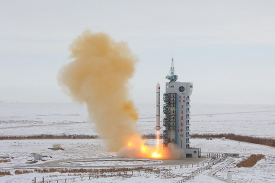 中國在酒泉成功發射一顆空間實驗衛星(組圖)