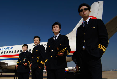 練舞當(dāng)空憑添翼——東航云南分公司引進(jìn)第40架飛機(jī)