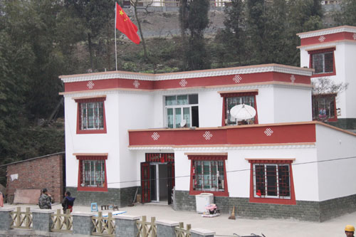 映秀吹響群眾安全溫暖過冬號角